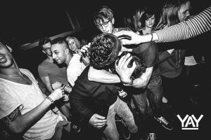 541645_432810383463183_1671580618_n