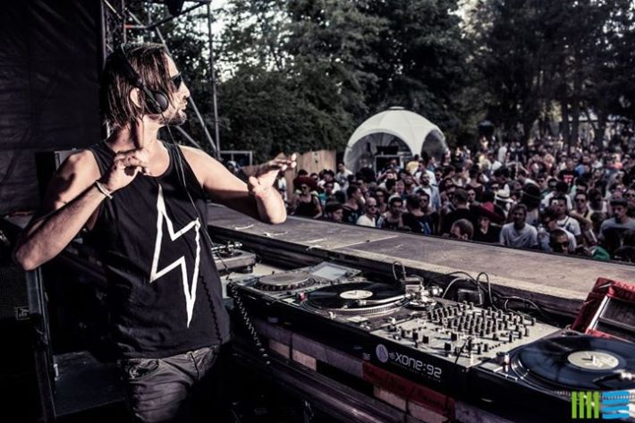 564689_3998572317291_1945722564_n